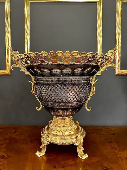 ظرف رومیزی‌ برنزبه همراه کریستال