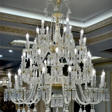 لوستر مدل باکارا 36 شاخه گرید A سفید لوکس-یک