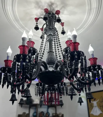 لوستر مدل باکارا 12 شاخه مشکی قرمز-دو