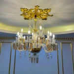 لوستر مدل باکارا 12 شاخه گرید A سفید عسلی-یک