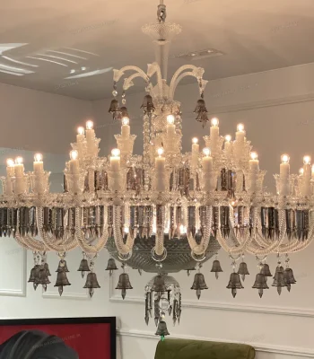 لوستر مدل باکارا 36 شاخه سفید-یک