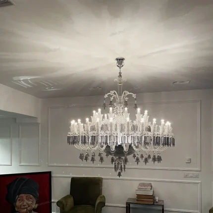 لوستر مدل باکارا 36 شاخه سفید-دو