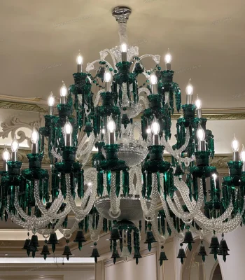 لوستر مدل باکارا 45 شاخه سفید سبز-یک