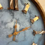 ساعت دیواری چوبی دست ساز و دکوراتیو 60cm آبی