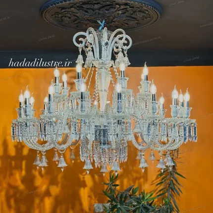 لوستر مدل باکارا رنگ سفید سایز 24 شاخه