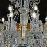 لوستر مدل باکارا رنگ سفید سایز 24 شاخه