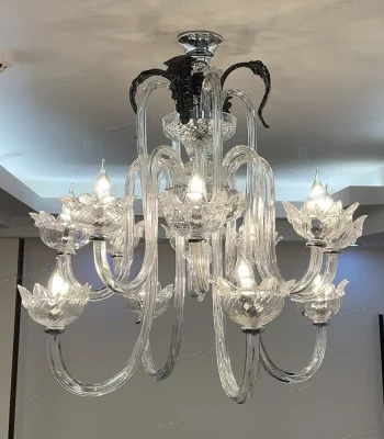 لوستر مدل مورانو رنگ سفید سایز 12 شاخه