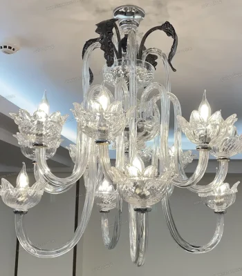 لوستر مدل مورانو رنگ سفید سایز 12 شاخه