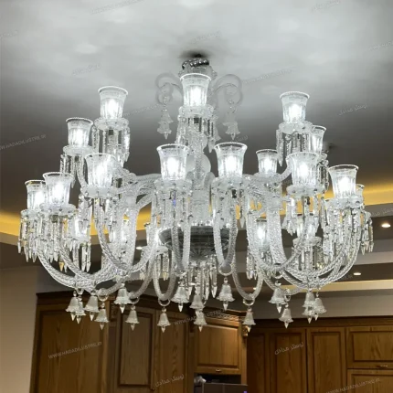 لوستر مدل باکارا سایز 24 شاخه به همراه لاله