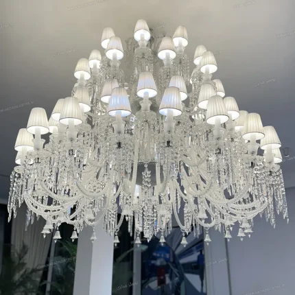 لوستر مدل باکارا به همراه شید سایز 65 شاخه